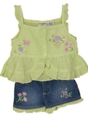 Young Hearts Girl's Green Gauze Short Set